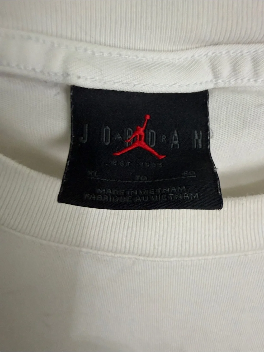 (2317)Jordan/Naruto collaboration White Short Sleeve Tee/Vertical Black Logo, XL